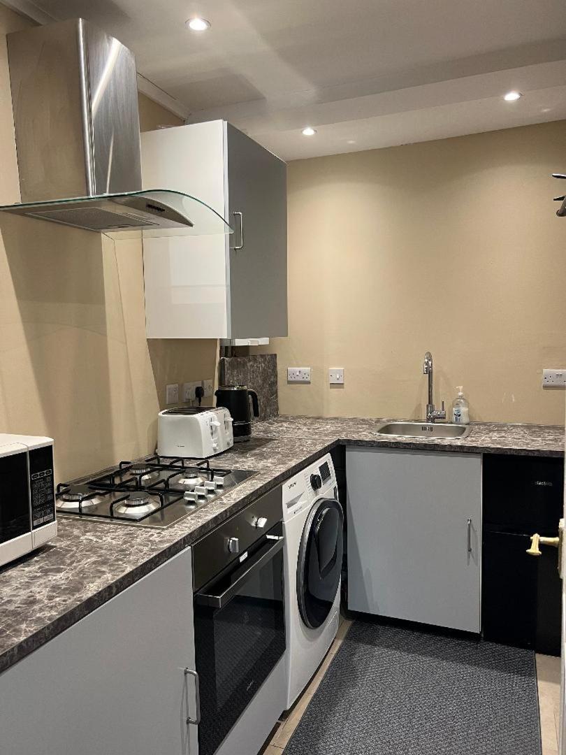 London Property Apartments For Up To 6, Next To Big Ben & London Eye Eksteriør bilde